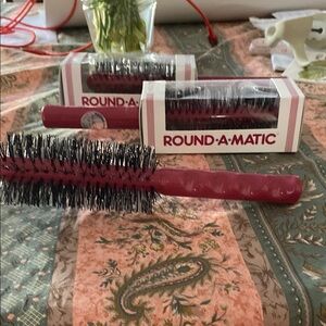 Round-A-Matic Hair Brush. THE BEST ROUND BRUSH EVER!!  They are vintage NWT